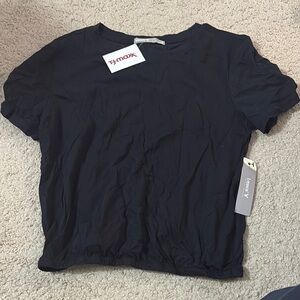 Tresics Black Short Sleeve T-Shirt